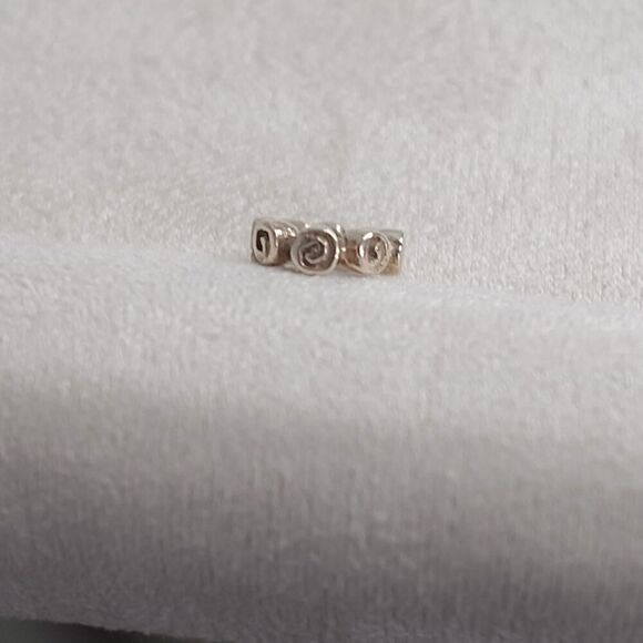 Pandora Roses Spacer Bead for Charm Bracelet 14k yellow gold Authentic Retired - Picture 6 of 7